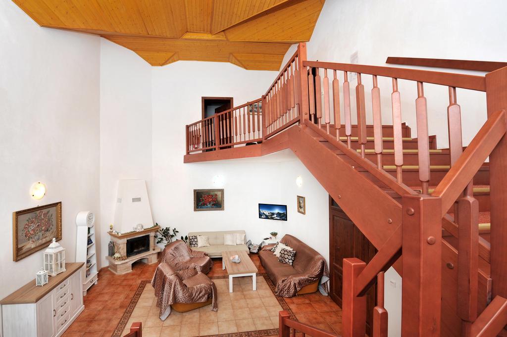 Pension Villa Kunerad Vysoke Tatry Ngoại thất bức ảnh