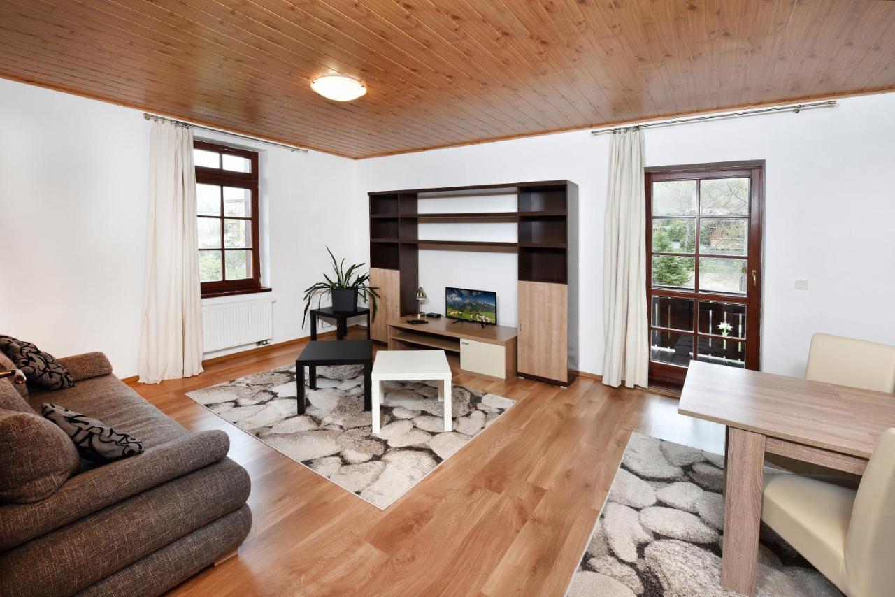 Pension Villa Kunerad Vysoke Tatry Ngoại thất bức ảnh